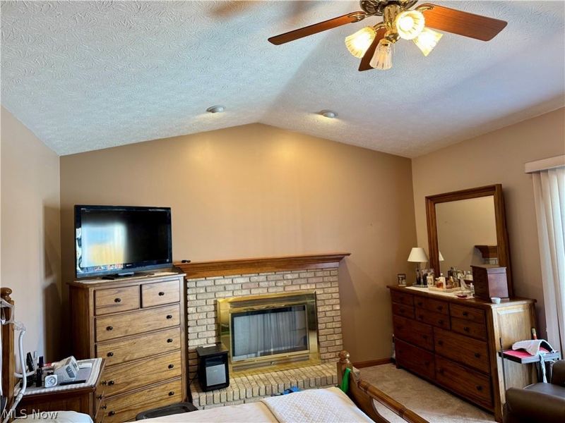 246 Syracuse Court, Elyria, OH 44035 Photo 22