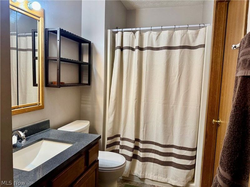 246 Syracuse Court, Elyria, OH 44035 Photo 28