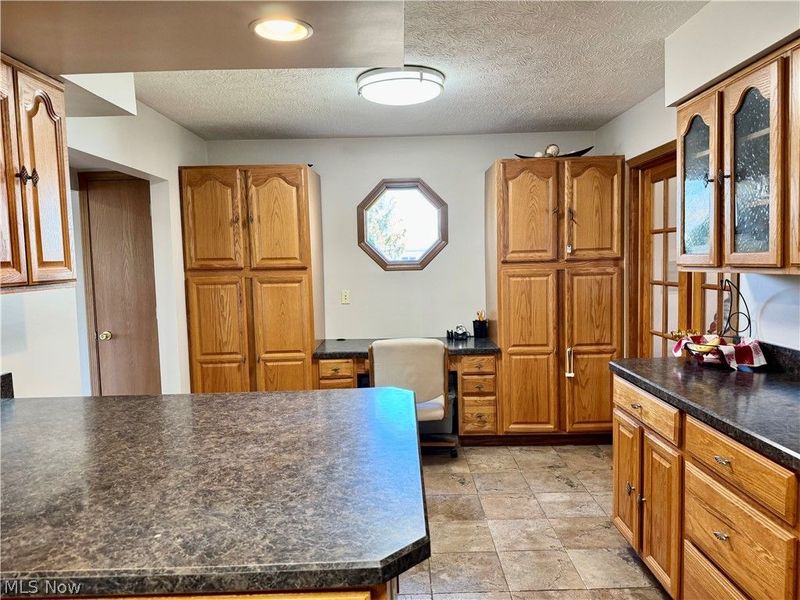 246 Syracuse Court, Elyria, OH 44035 Photo 7