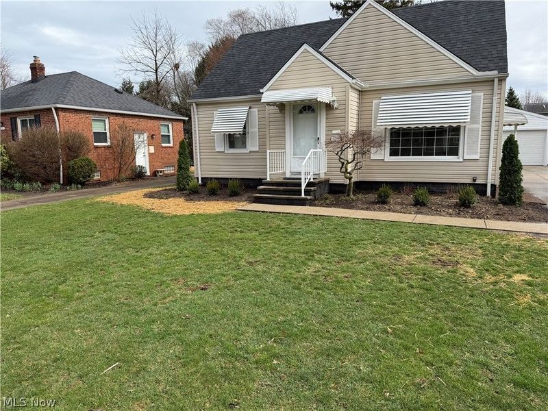 4027 W 227th Street, Fairview Park, OH 44126 Photo 2