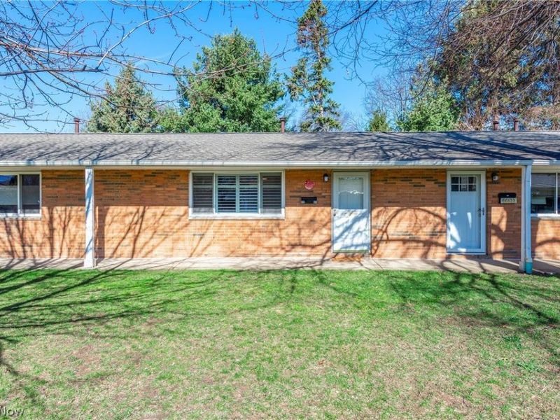 21872 River Oaks Drive, Unit H6, Rocky River, OH 44116 Photo 1