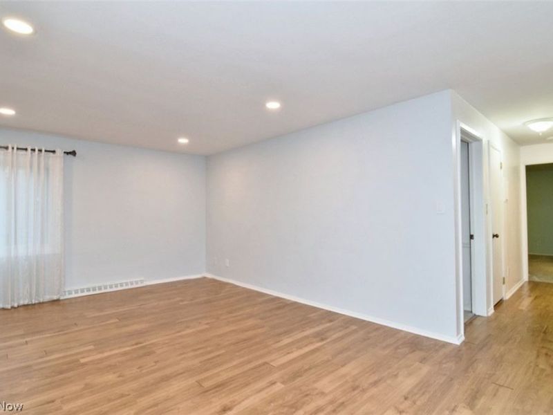 3333 Warrensville Center Road, Unit 305, Shaker Heights, OH 44122 Photo 6