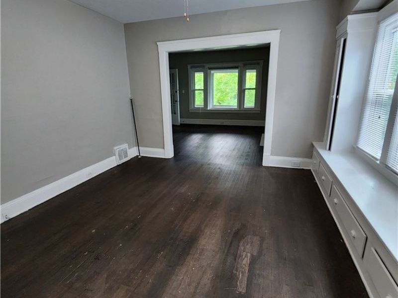 2623 Hampshire Road, Unit 2, Cleveland Heights, OH 44106 Photo 6