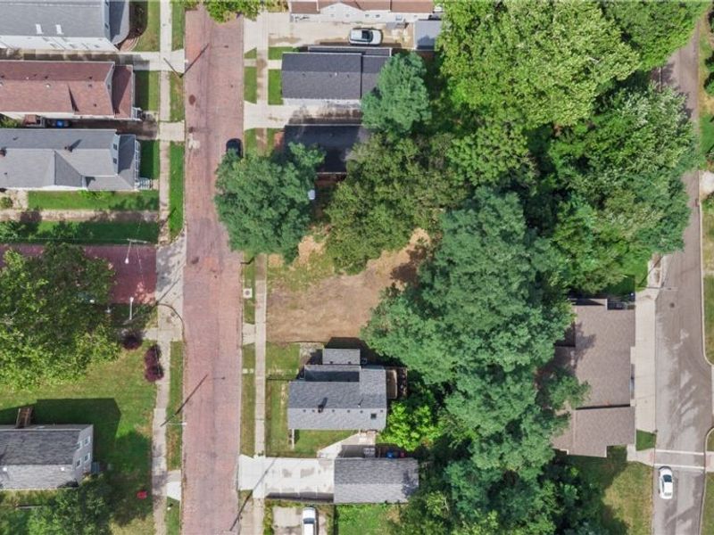 2869 W 12th Street, Cleveland, OH 44113 Photo 17