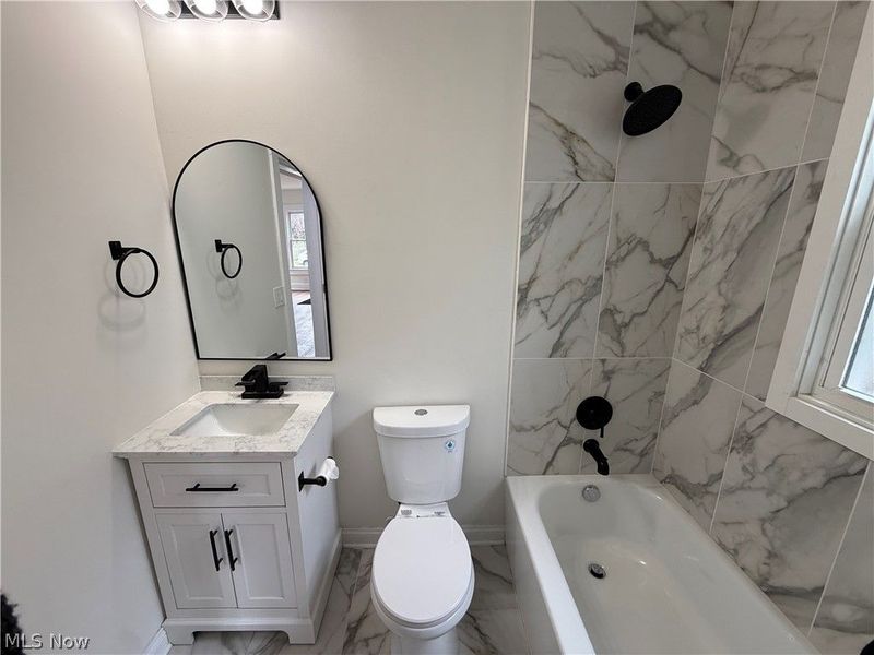 1326 W 110th Street, Cleveland, OH 44102 Photo 10