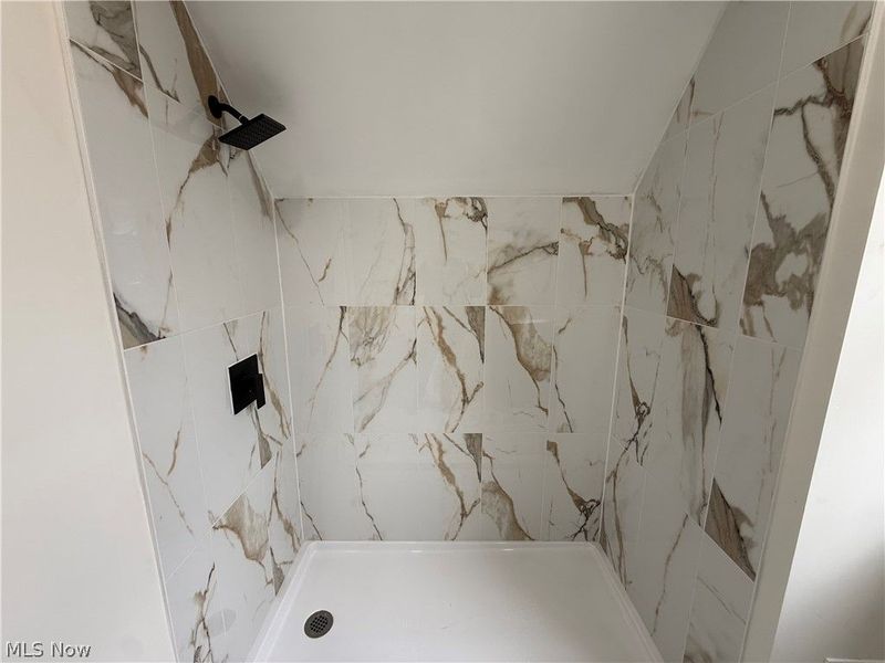 1326 W 110th Street, Cleveland, OH 44102 Photo 28