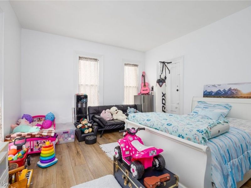 540 N Howard Street, Akron, OH 44310 Photo 4