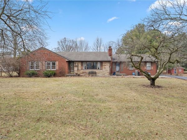 3287 Broadhaven Avenue NW, Massillon, OH 44646