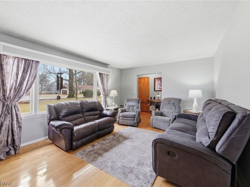 3287 Broadhaven Avenue NW, Massillon, OH 44646 Photo 3