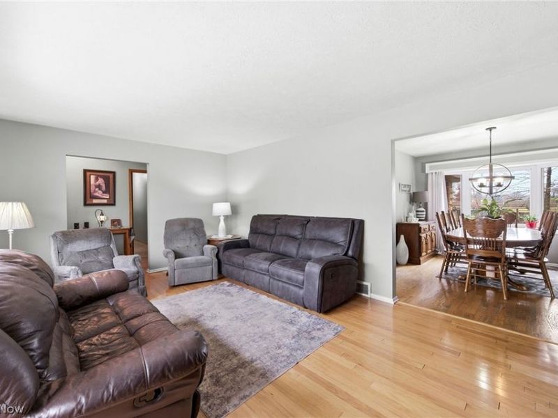 3287 Broadhaven Avenue NW, Massillon, OH 44646 Photo 4