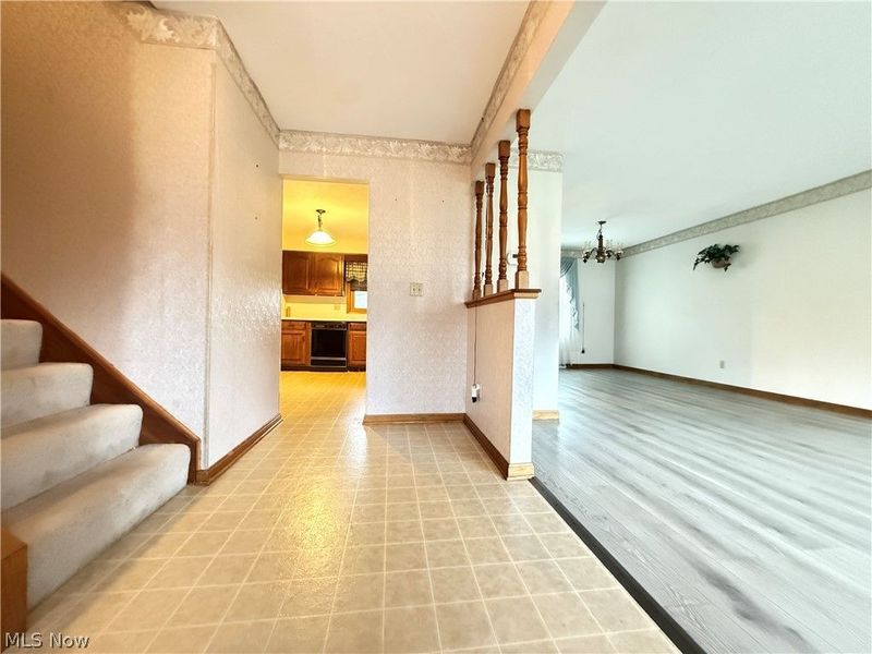 573 Beverly Drive, Tallmadge, OH 44278 Photo 4