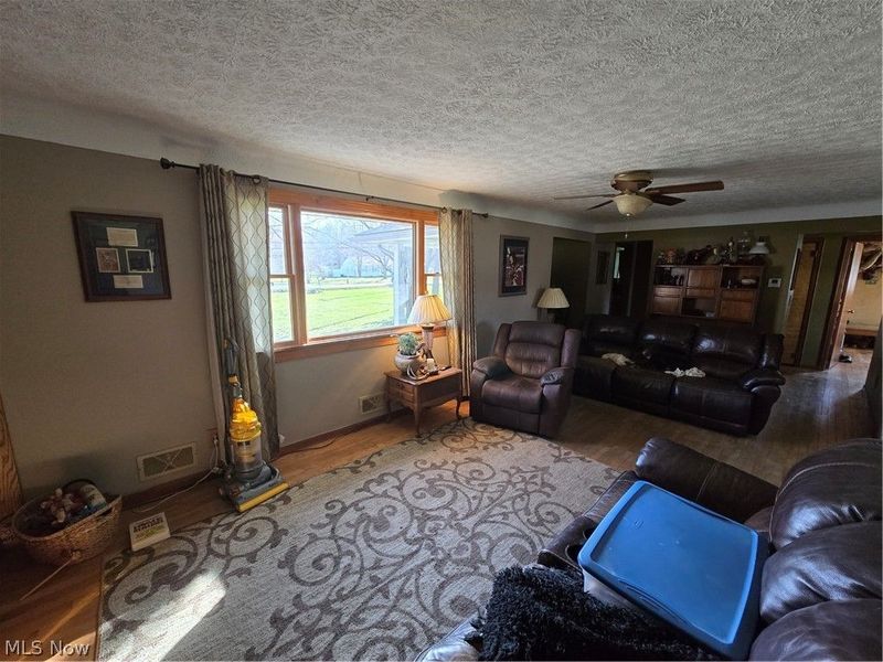 3448 Akins Road, North Royalton, OH 44133 Photo 3