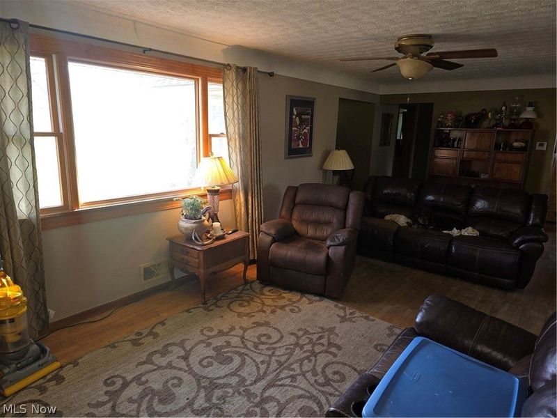 3448 Akins Road, North Royalton, OH 44133 Photo 4