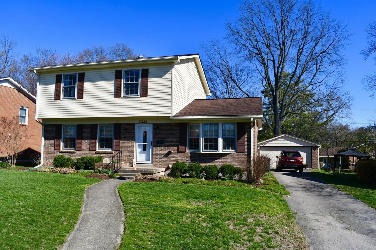 3328 Crown Crest Road, Lexington, KY 40517 Main Photo