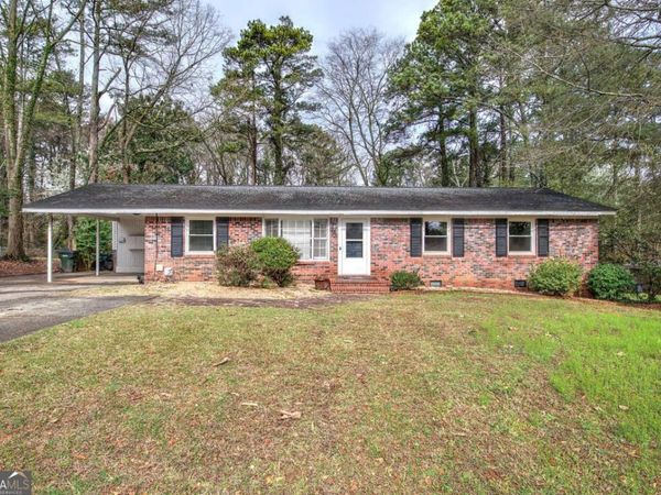 2191 Sun Valley Drive SE, Marietta, GA 30067