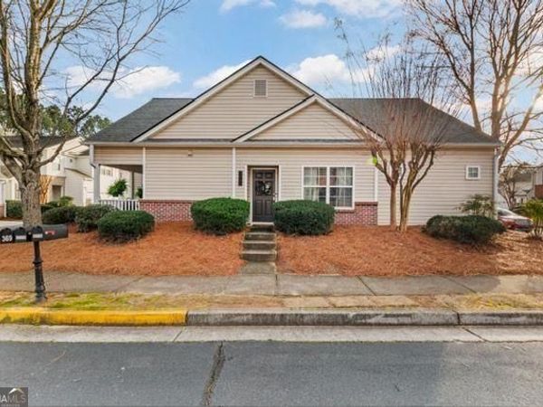 369 Hiawassee Drive, Woodstock, GA 30188