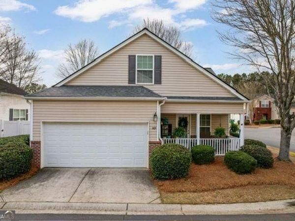 369 Hiawassee Drive, Woodstock, GA 30188