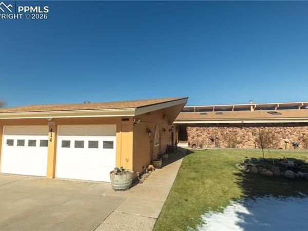 414 Chamberlin Place, Colorado Springs, CO 80906