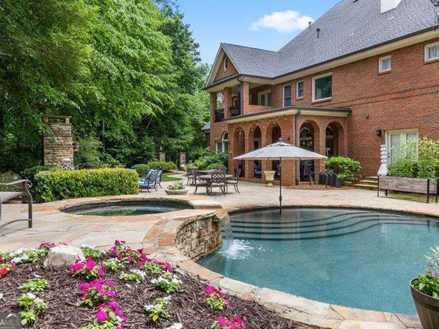 Property Image 9