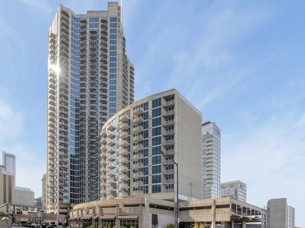 400 W Peachtree Street NW, Unit 2413, Atlanta, GA 30308