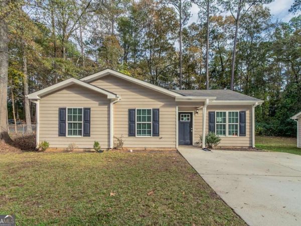 7133 Pineview Drive SW, Covington, GA 30014