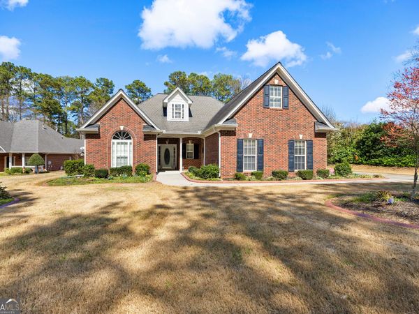 105 Biltmore Drive, Fayetteville, GA 30214