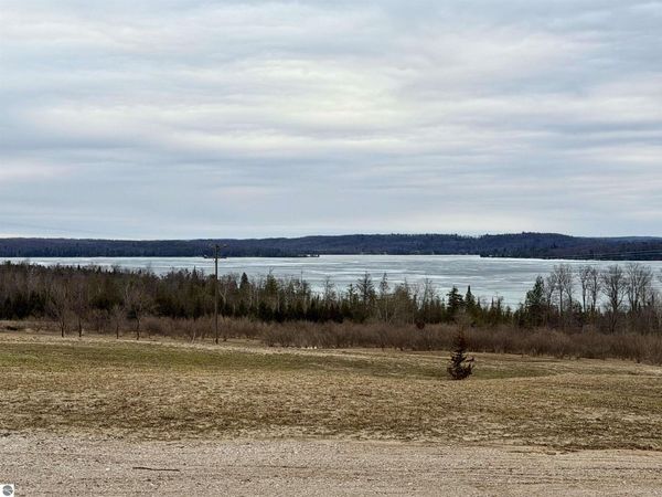 9088 Aurora Vista Trail, Williamsburg, MI 49690