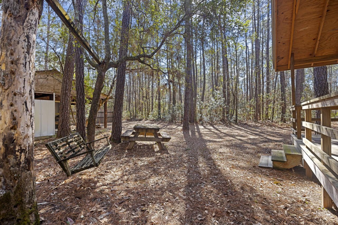 9168 Old Georgetown Road Photo 27