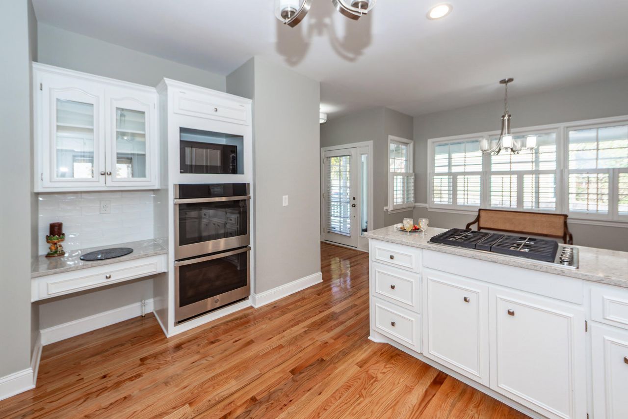 2001 Baltusrol Court Photo 20