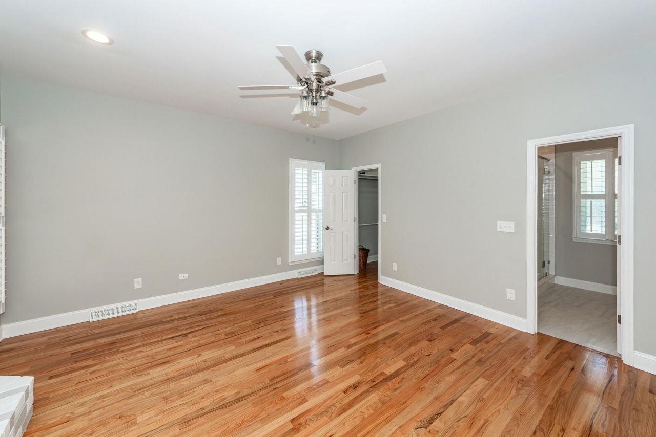 2001 Baltusrol Court Photo 22