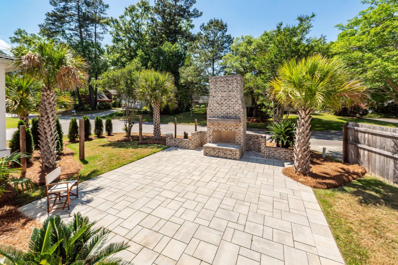 2001 Baltusrol Court Photo 35