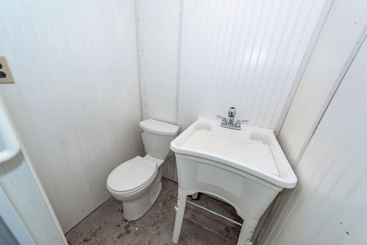 2001 Baltusrol Court Photo 44