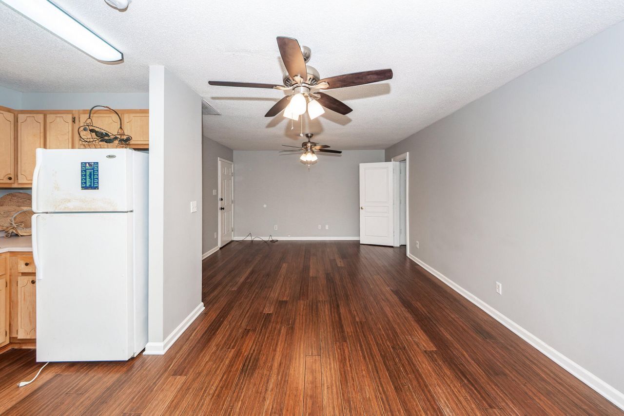 2001 Baltusrol Court Photo 54