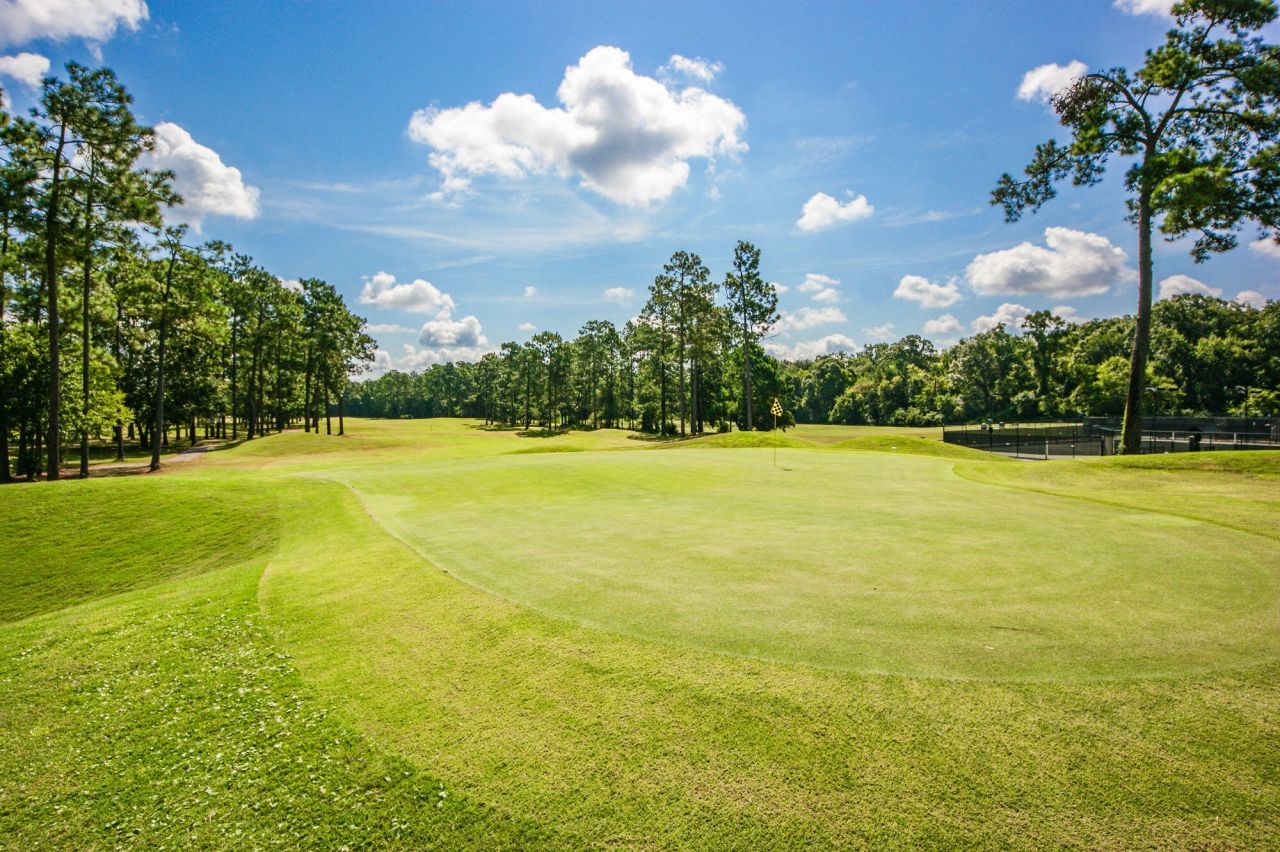 2001 Baltusrol Court Photo 82