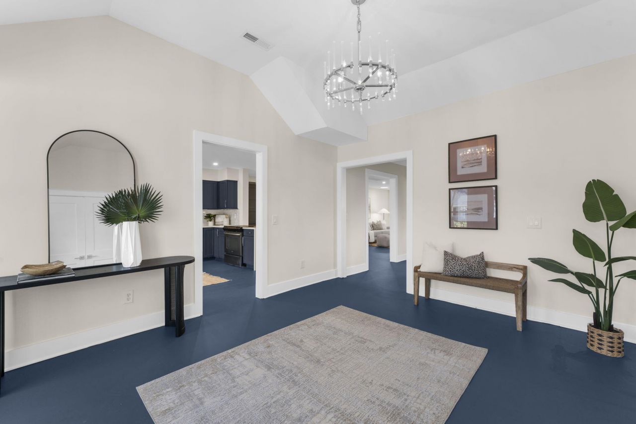 658 Fox Pond Drive Photo 17