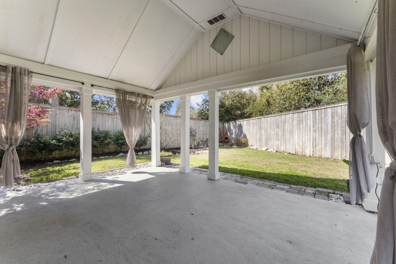 658 Fox Pond Drive Photo 46