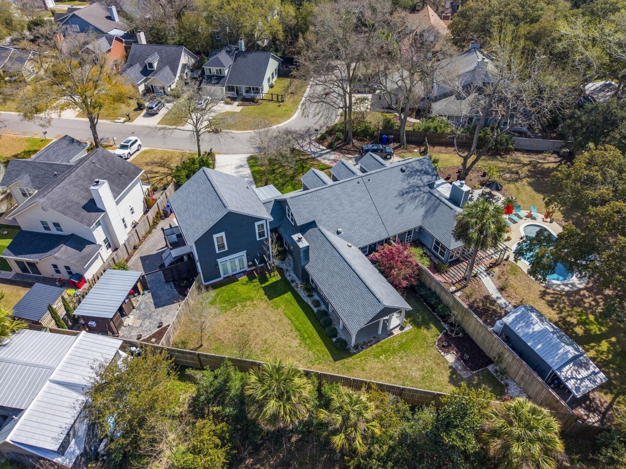 658 Fox Pond Drive Photo 8