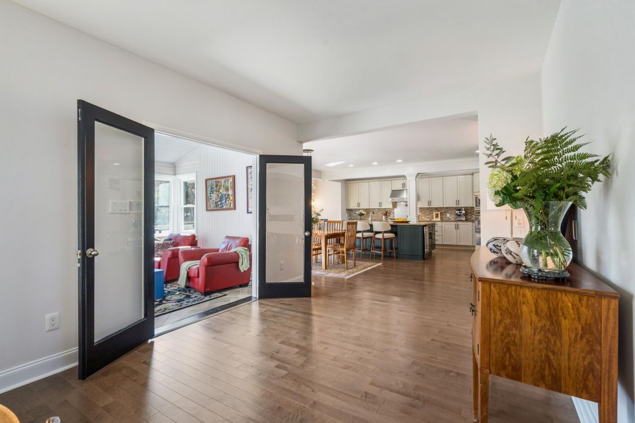 1015 Casseque Province Photo 11