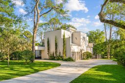 1015 Casseque Province photo 4