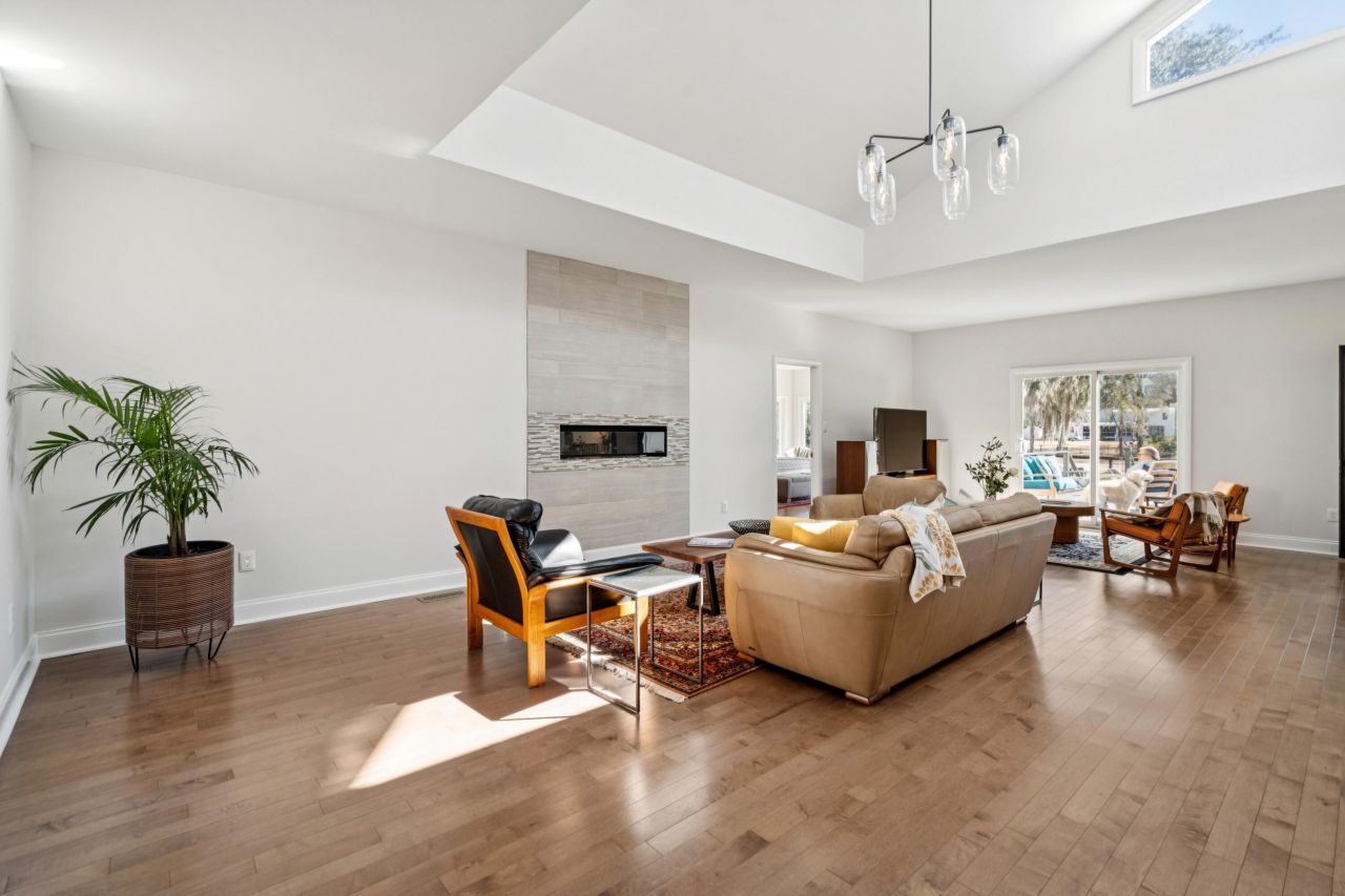 1015 Casseque Province Photo 7