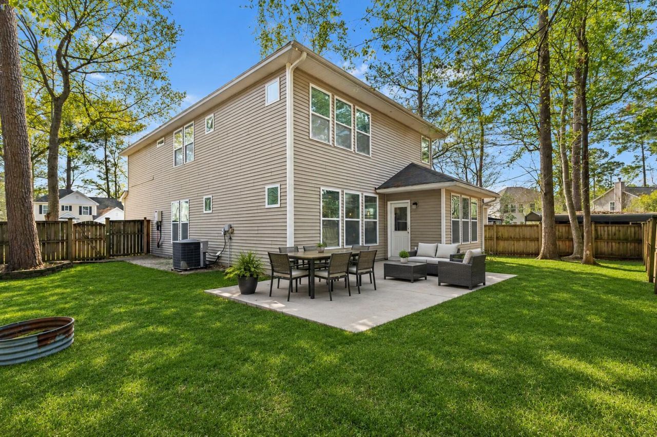 8474 Athens Way Photo 24