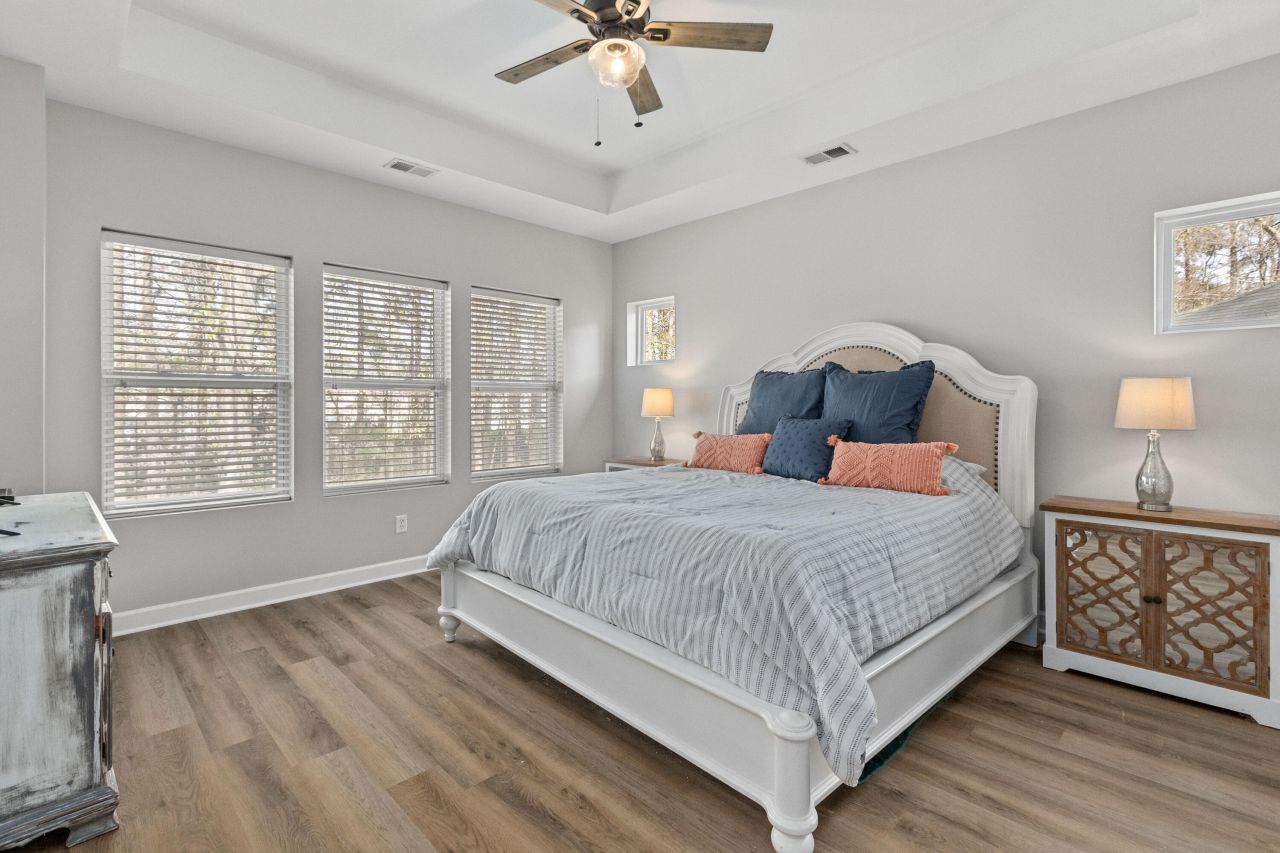 8474 Athens Way Photo 27