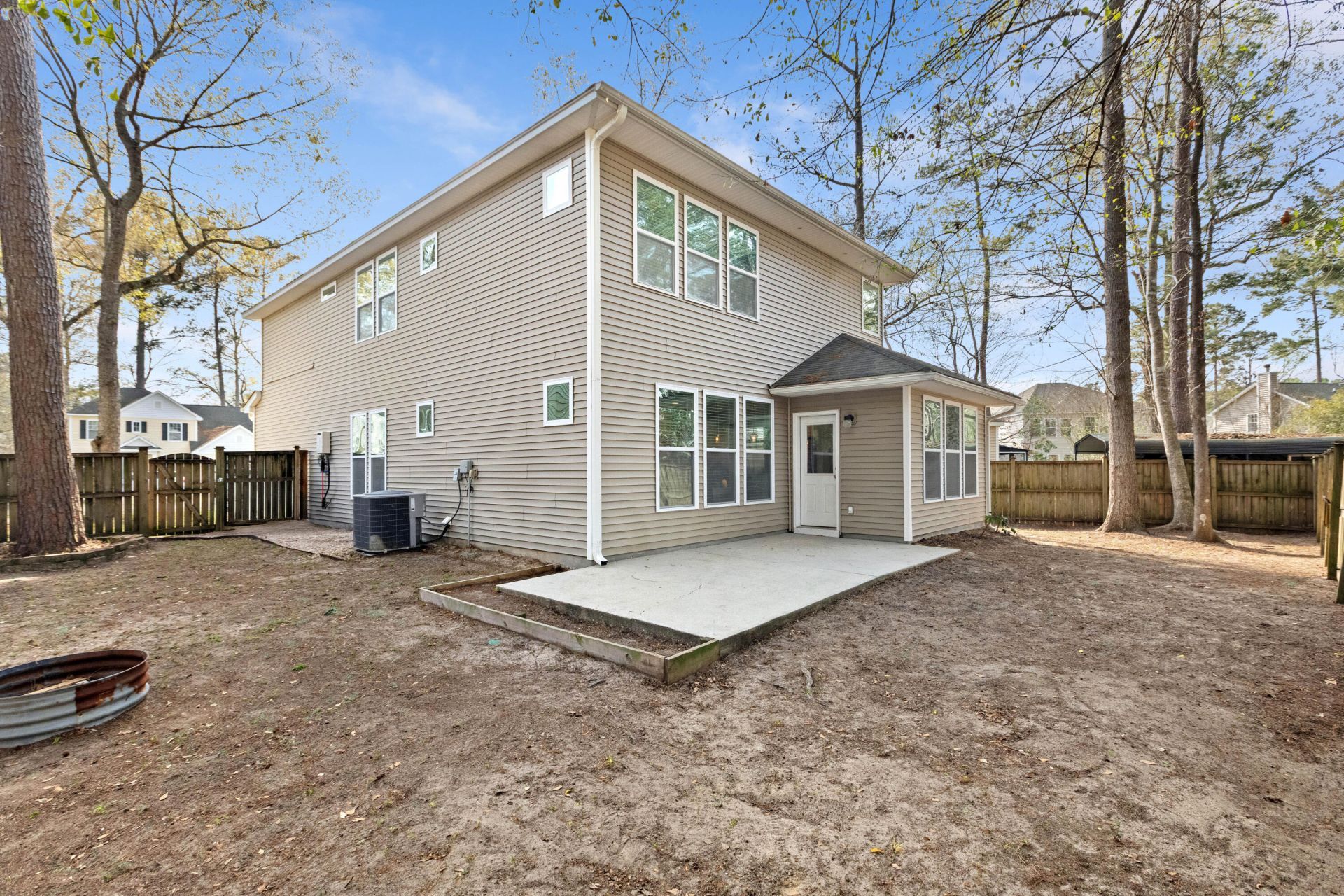 8474 Athens Way Photo 33