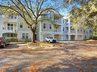 60 Fenwick Hall Allee Alley, Unit 338, Johns Island, SC 29455