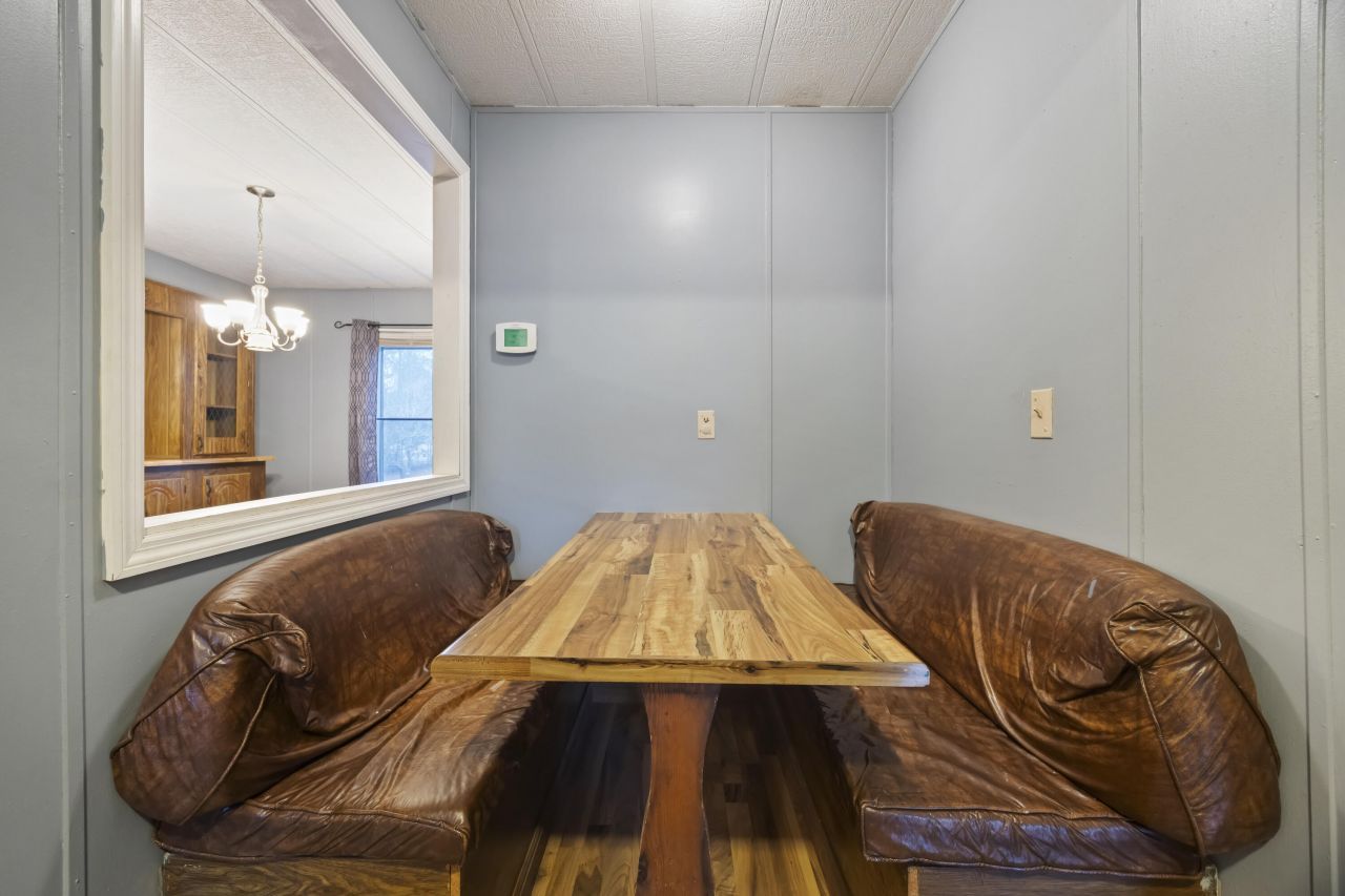 5159 Red Oak Road Photo 15