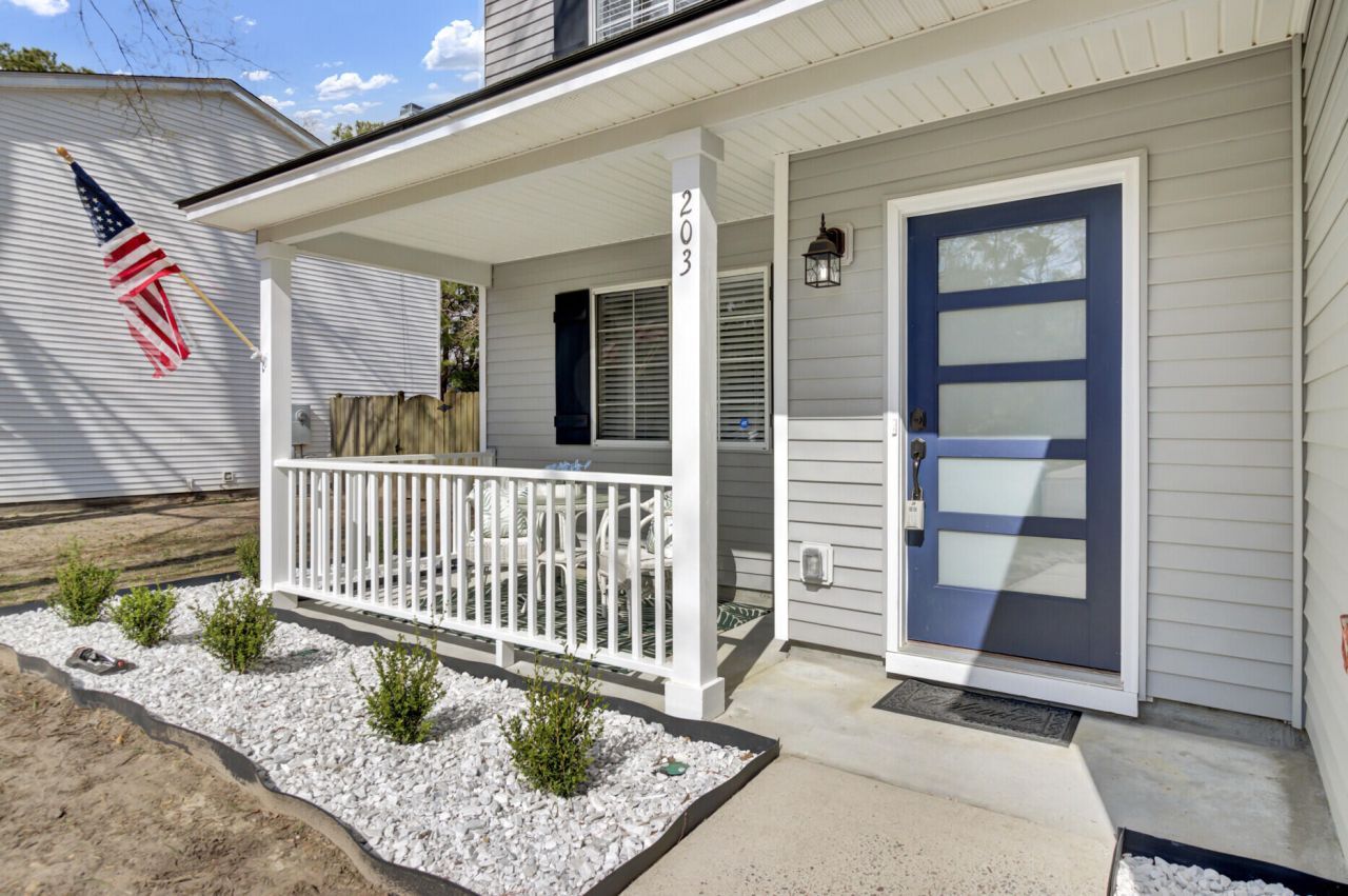 203 Aztec Court Photo 2