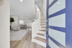 203 Aztec Court photo 4