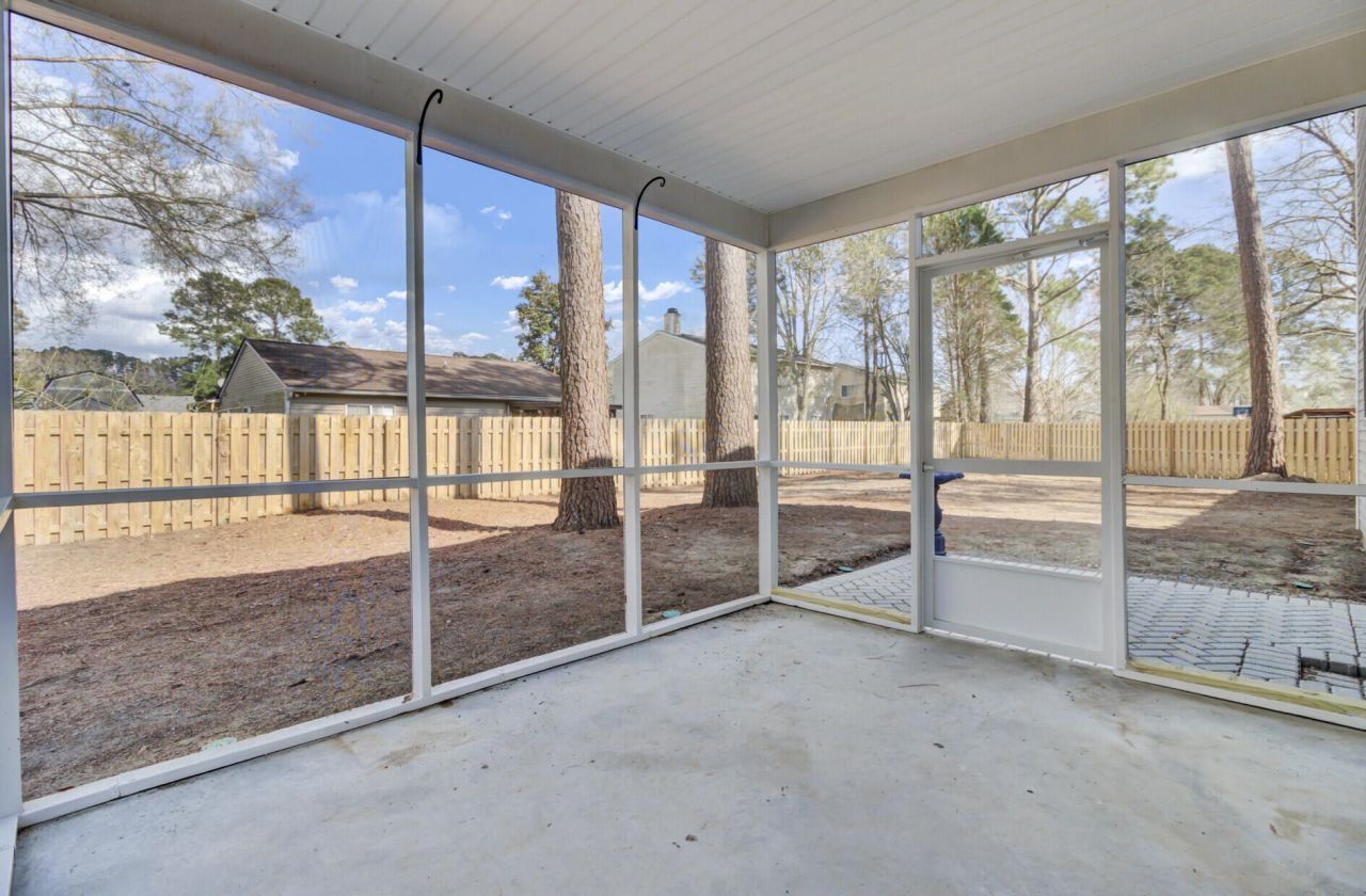 203 Aztec Court Photo 32