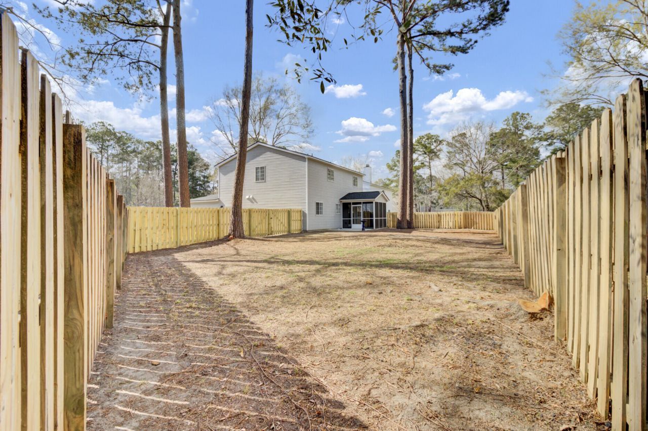 203 Aztec Court Photo 35