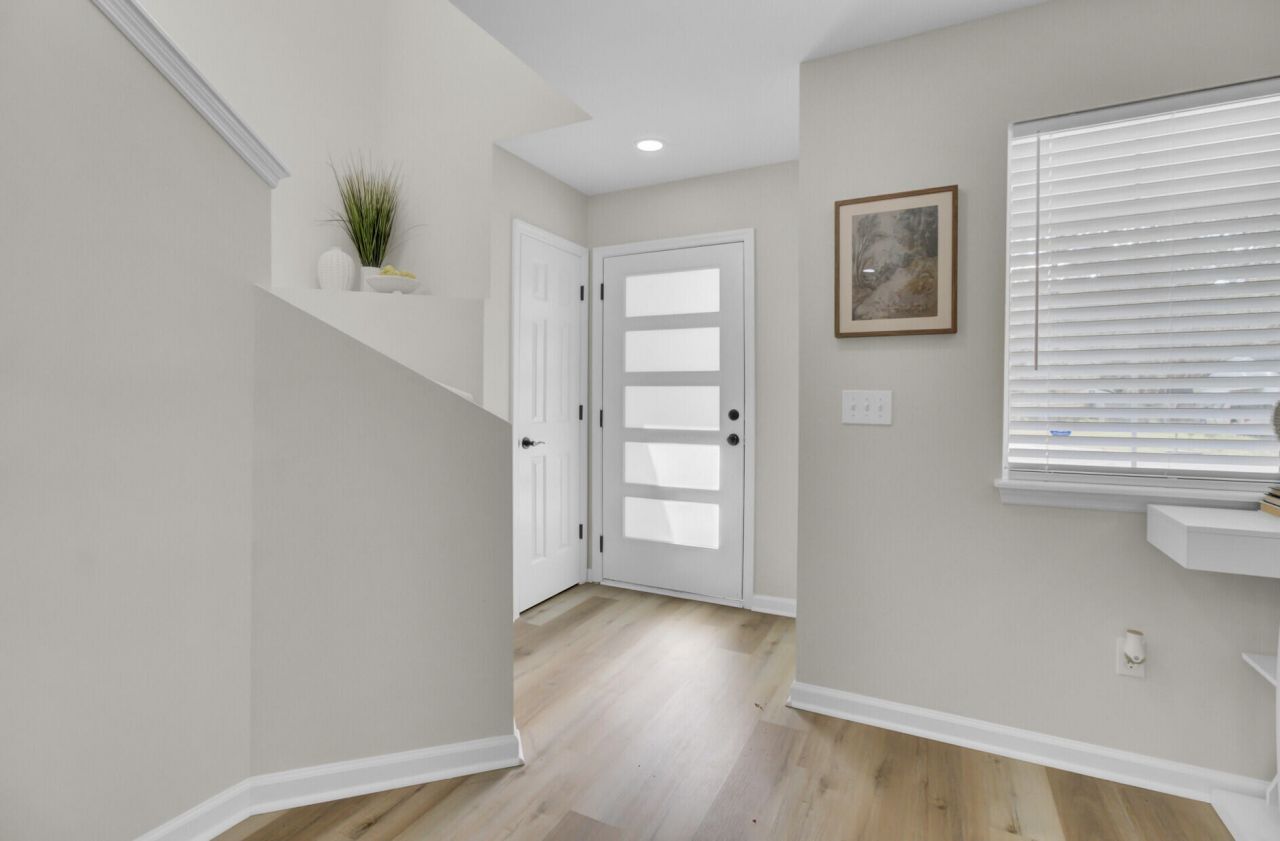 203 Aztec Court Photo 4